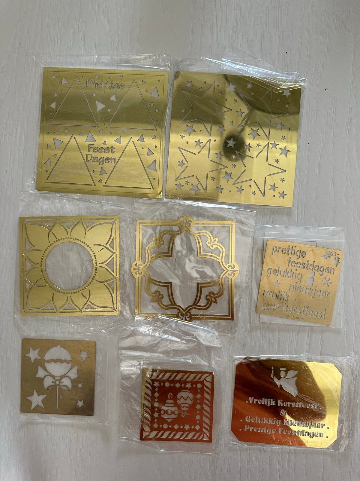 Grote collectie snijmallen en stencils voor kaarten, Ophalen, Gebruikt, Meerkleurig, Metaal