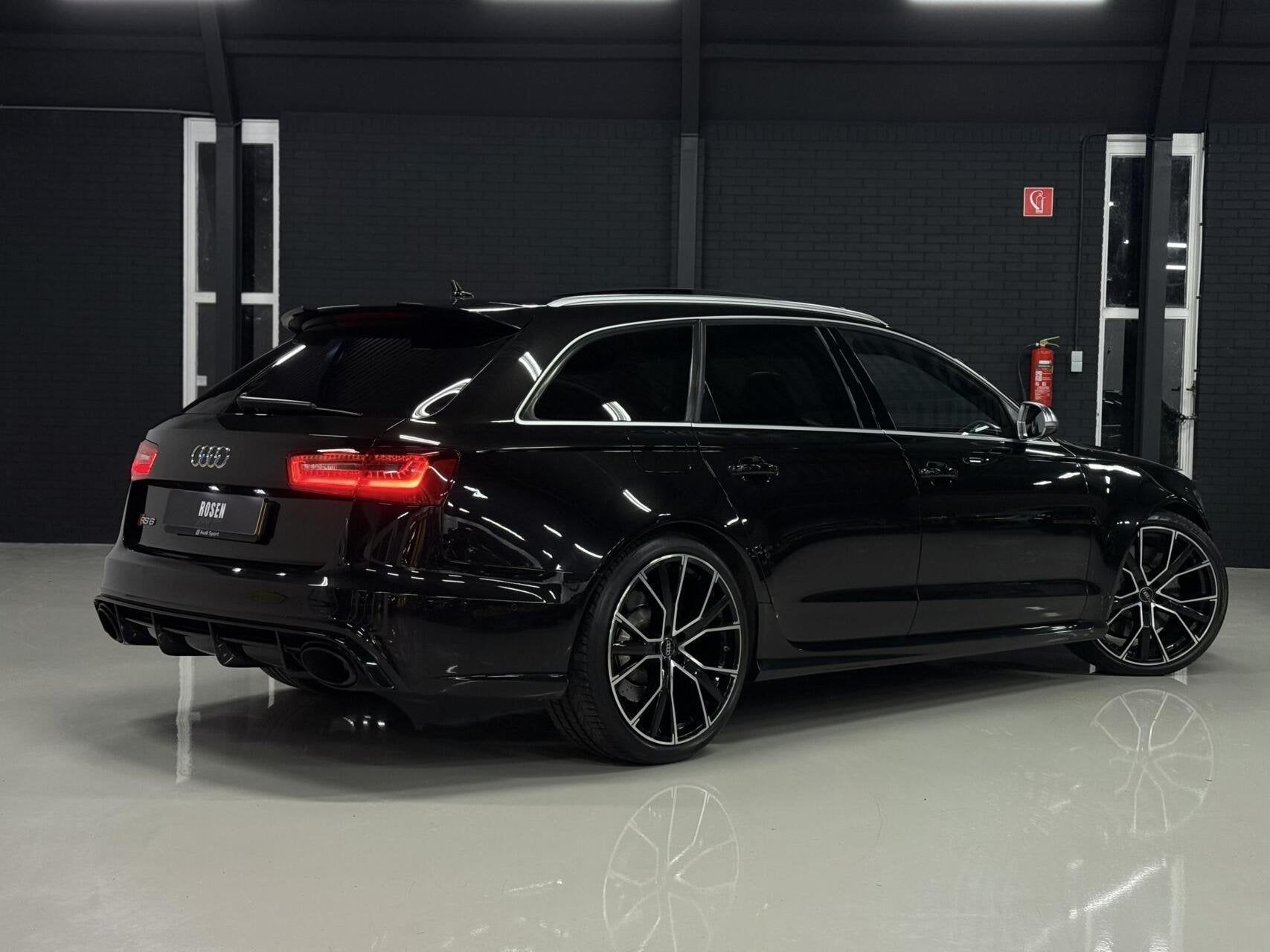 Audi RS 6 Avant 4.0 TFSI RS 6 quattro|PANO|SOFTCL|BOSE|MEMO, Auto's, Automaat, Euro 5, Gebruikt, 8 cilinders