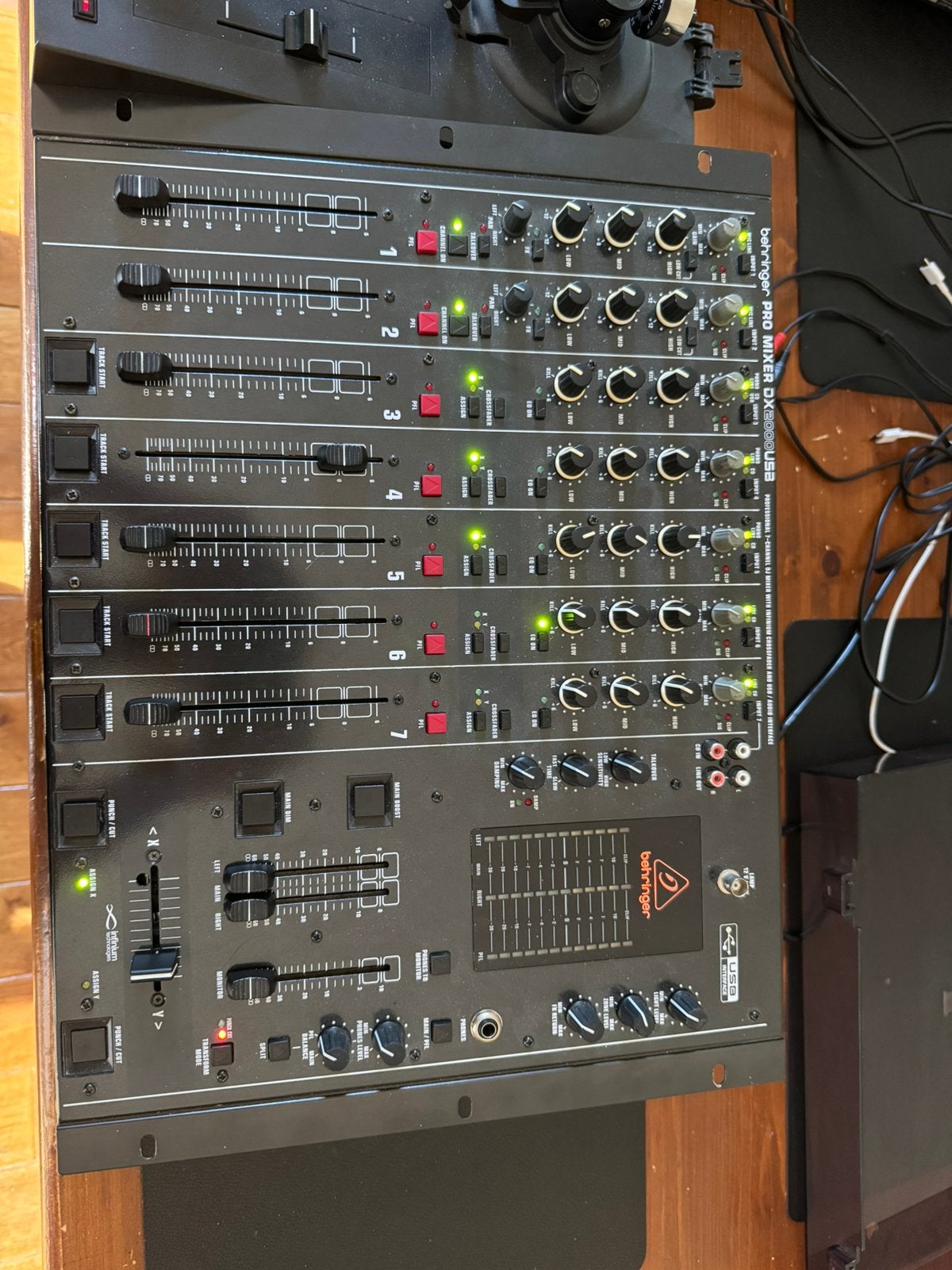 Behringer dx 2000 mengpaneel, Muziek en Instrumenten, Ophalen, Gebruikt, 5 tot 10 kanalen, Microfooningang