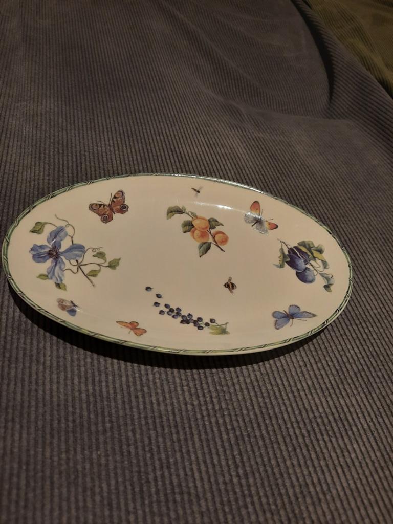 Ovaal bord Janneke Brinkman - Vlinders en Fruit, Huis en Inrichting, Keuken | Servies, Keramiek, Ophalen of Verzenden, Zo goed als nieuw