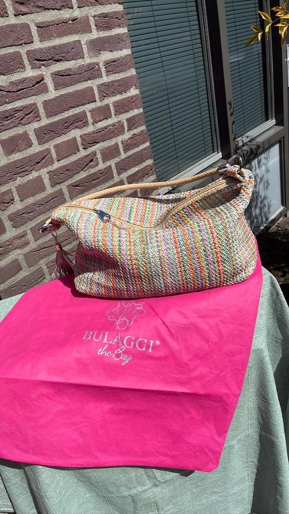 Bulaggi nieuwe schoudertas gevlochten, Ophalen of Verzenden, Zo goed als nieuw