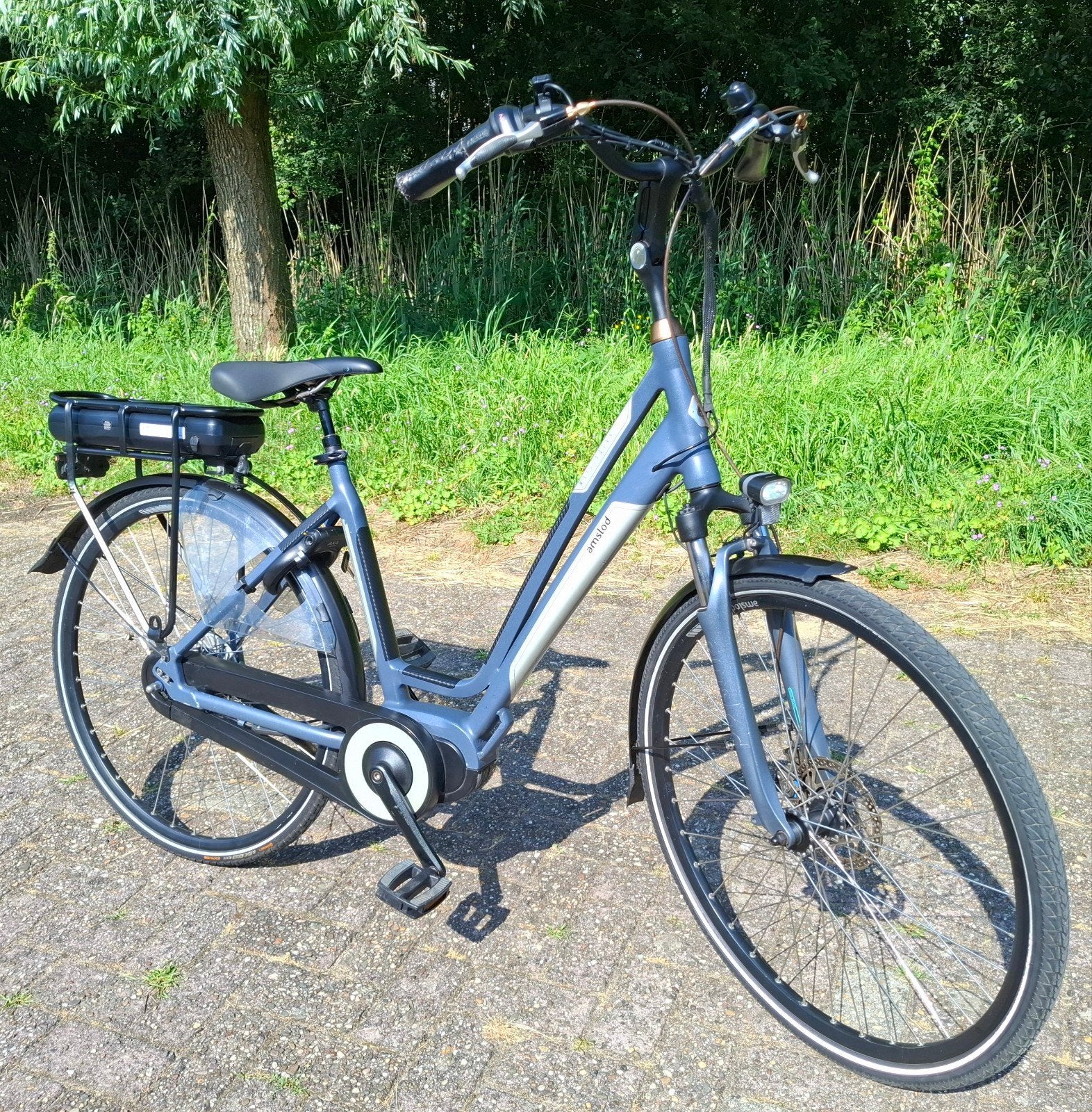 Foto 4 van Nette elektrische damesfiets, E-bike, Bafang middenmotor ✅️