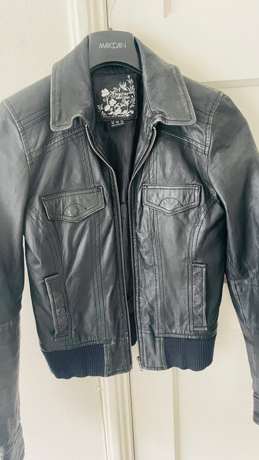 Te koop: leren jasje, zwart, maat S, Kleding | Dames, Jassen | Zomer, Ophalen of Verzenden, Zo goed als nieuw, Maat 38/40 (M)