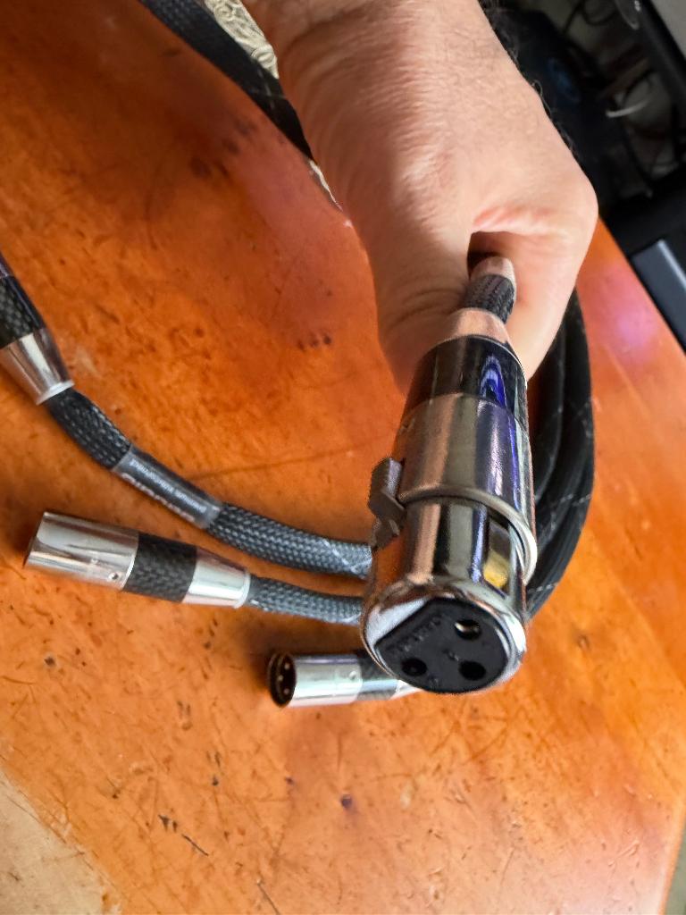 Daudio xlr, Audio, Tv en Foto, Audiokabels en Televisiekabels, Ophalen, Zo goed als nieuw, Minder dan 2 meter, Interlink-kabel