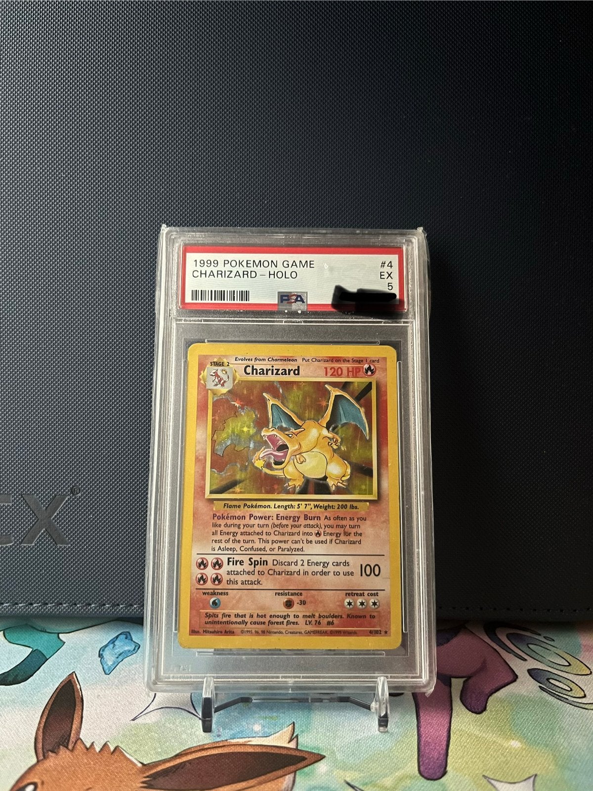Charizard 1999 Pokémon Base Set Holo Rare #4/102 PSA 5 ENG, Ophalen of Verzenden, Zo goed als nieuw