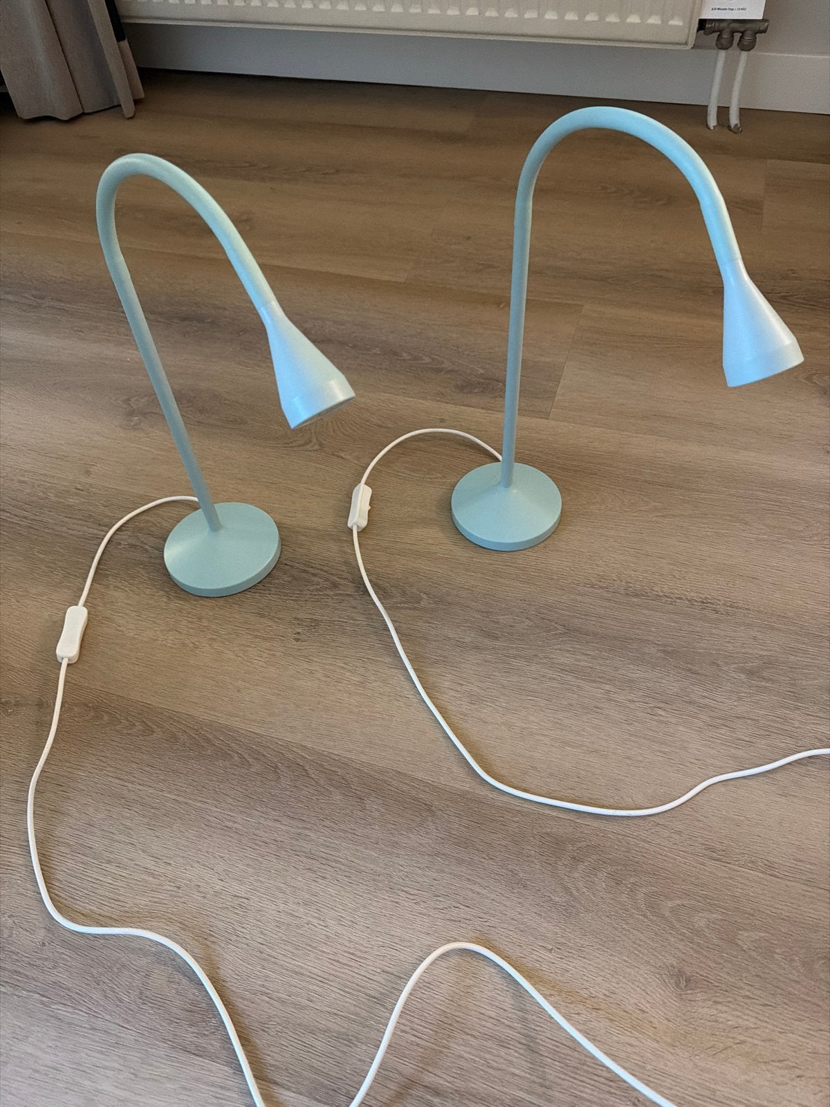Set van 2 IKEA Jansjö LED bureaulampen - Zo goed als nieuw, Ophalen, Bureaulamp, LED verlichting, Groen