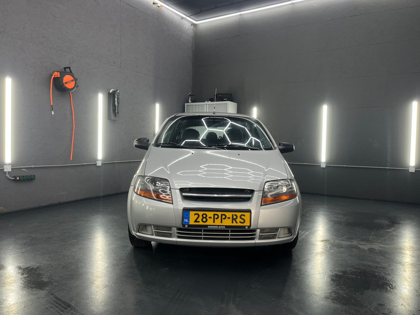 Daewoo Kalos 1.2 2004 Grijs, Auto's, Voorwielaandrijving, 4 cilinders, Kalos, Origineel Nederlands