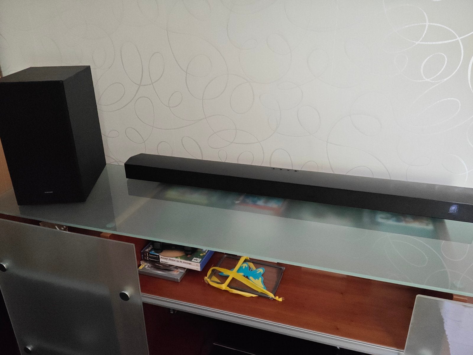 Samsung Soundbar HW-B750GF/ZG met draadloze subwoofer, Audio, Tv en Foto, Ophalen, Bluetooth, Zo goed als nieuw