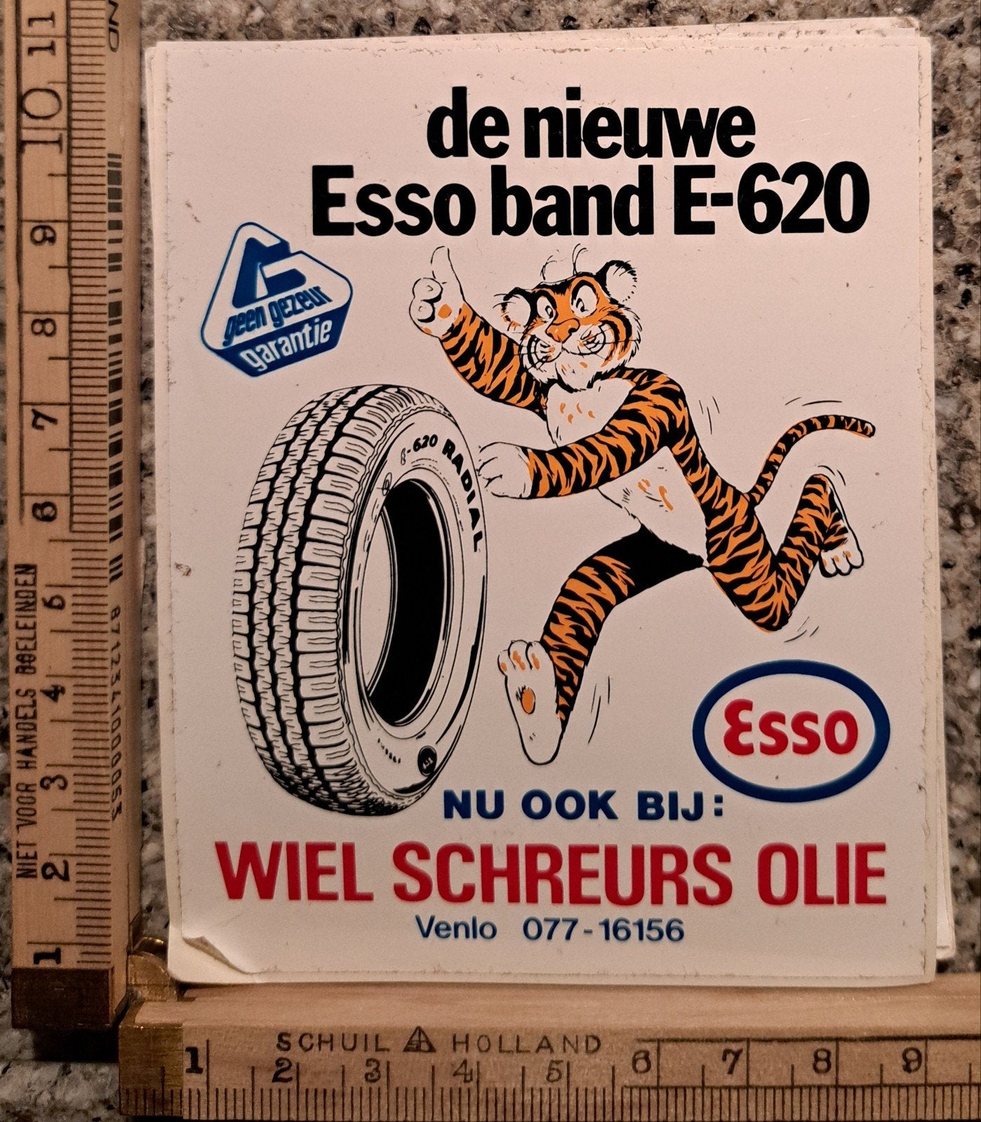 Vintage sticker de nieuwe Esso band E-620 Wiel Schreurs Olie, Ophalen of Verzenden, Zo goed als nieuw