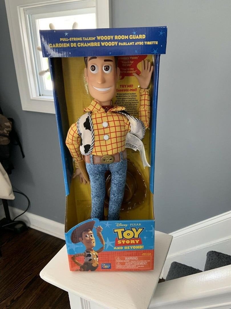 Disney Toy Story Talking Sheriff Woody Pop Figuur Nieuw, Ophalen of Verzenden, Nieuw, Beeldje of Figuurtje