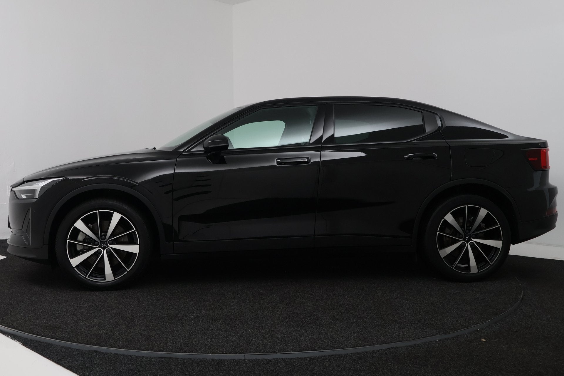 Polestar 2 Standard Range Single Motor 63kWh (CAMERA, STOELV, Auto's, Polestar 2, Stof, Gebruikt, 24 min