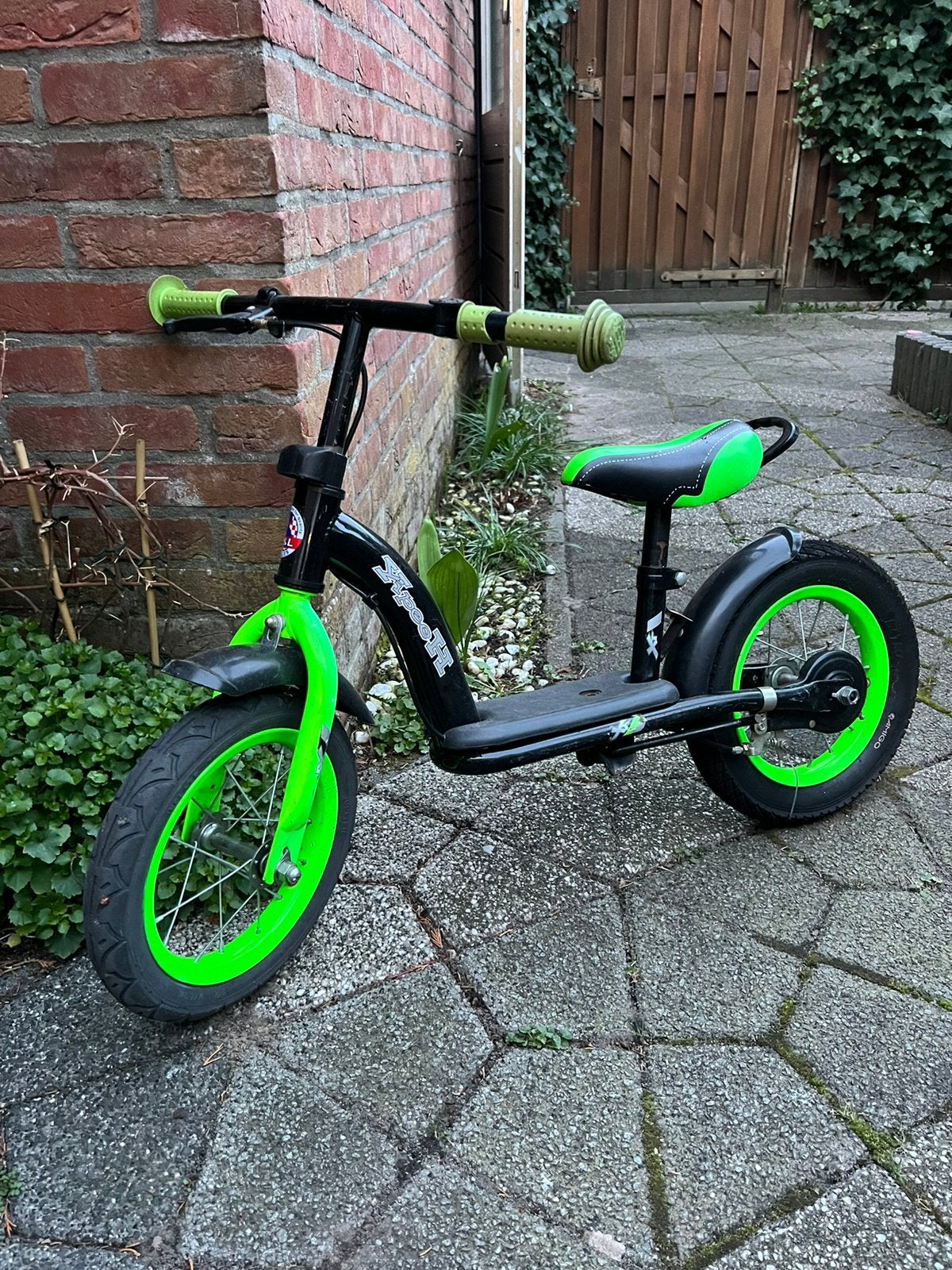 Loopfiets, Fietsen en Brommers, Ophalen, Zo goed als nieuw, Minder dan 16 inch