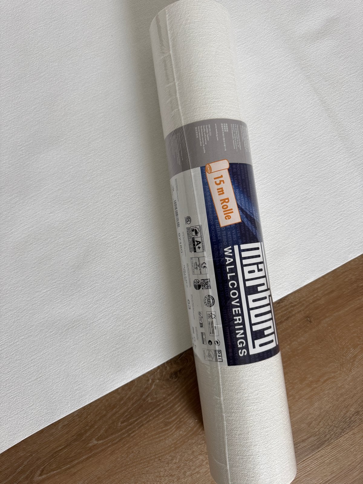 4 rollen Marburg Vliesbehang 15m - Wit met structuur, Ophalen, Overige merken, Wit, Structuur