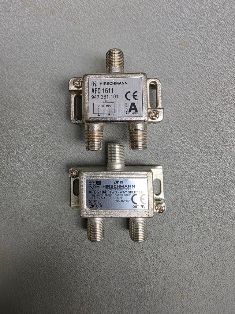 Hirschmann AFC1611 en VFC2104 splitters, Ophalen of Verzenden, Gebruikt, Minder dan 2 meter, Coaxiale kabel