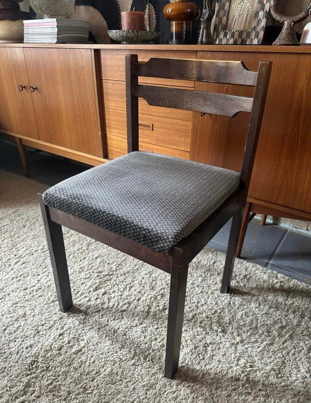 Vintage stoelen 6 stuks. Opknappers, Ophalen, Gebruikt, Twee, Bruin
