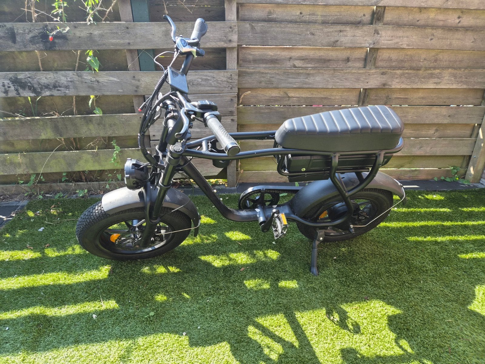 Fatbike E-bike - Zwart,  mini fatbike, Fietsen en Brommers, Ophalen of Verzenden, Zo goed als nieuw