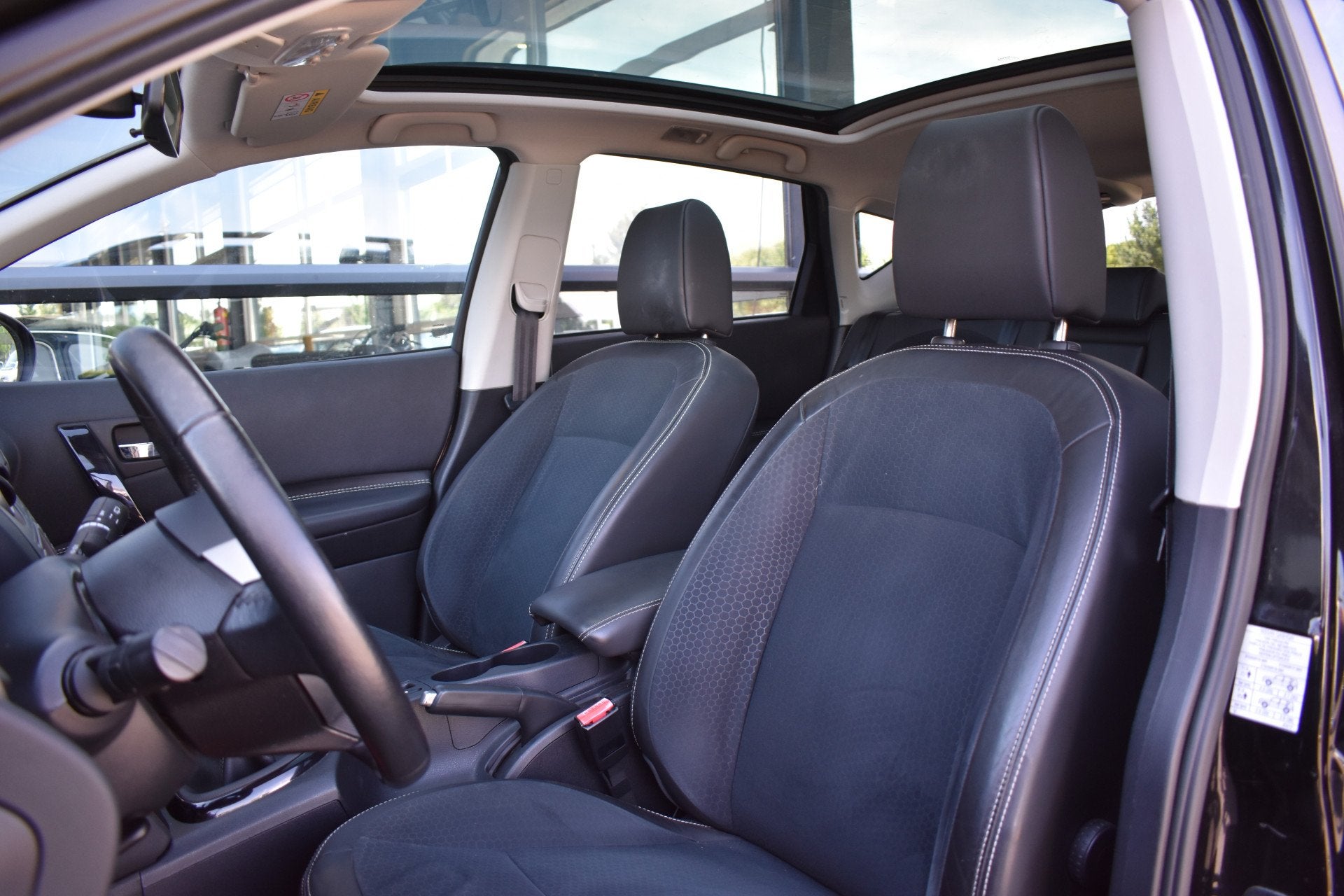 Nissan QASHQAI 1.6 360 Pano | Camera | Navi | Bluetooth | Cl, Auto's, Nissan, Voorwielaandrijving, Gebruikt, 4 cilinders, Leder en Stof