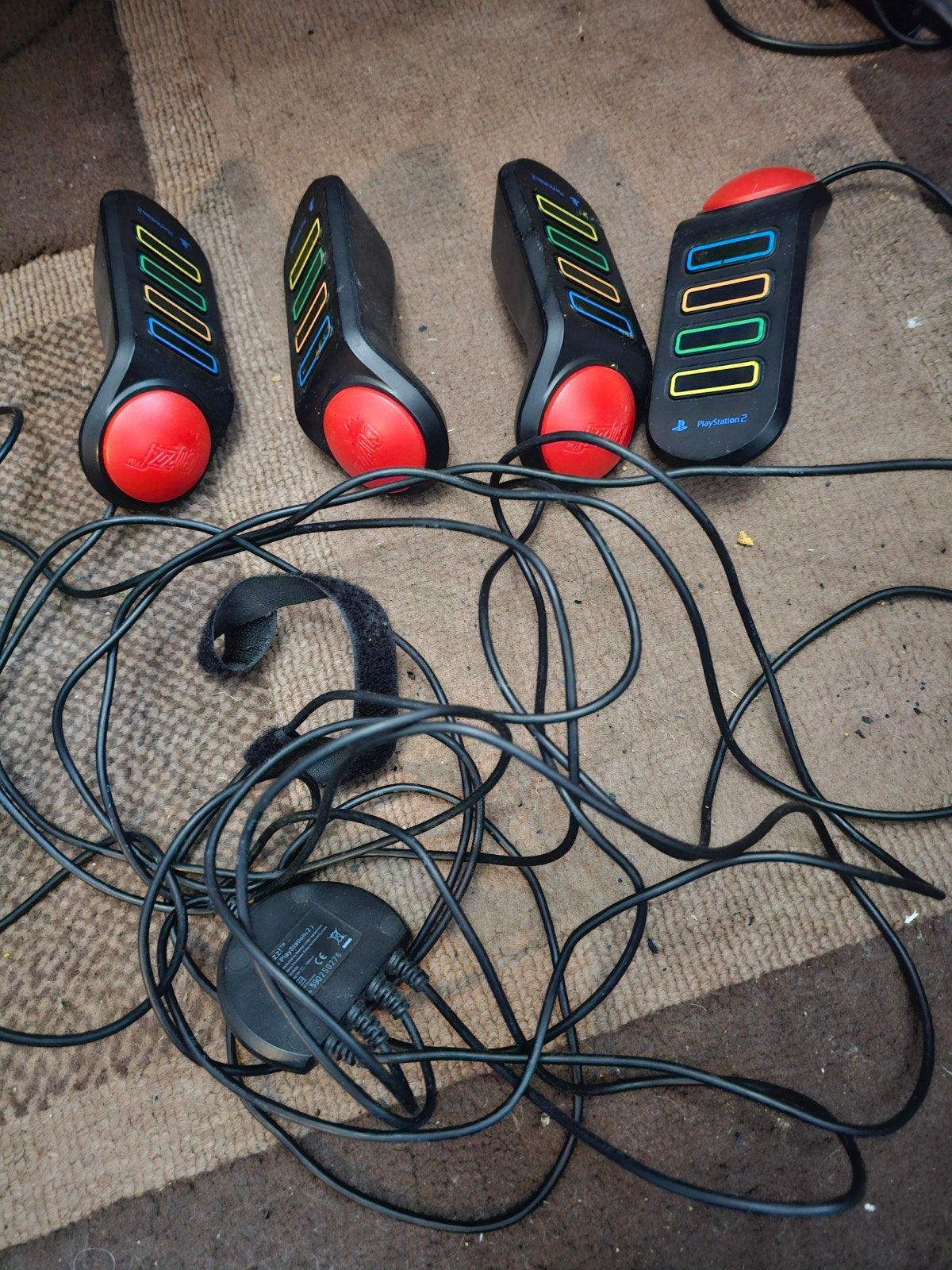 Buzz! Buzzers voor PlayStation 2 - Complete Set, Ophalen of Verzenden, Gebruikt, Overige controllers, PlayStation 2