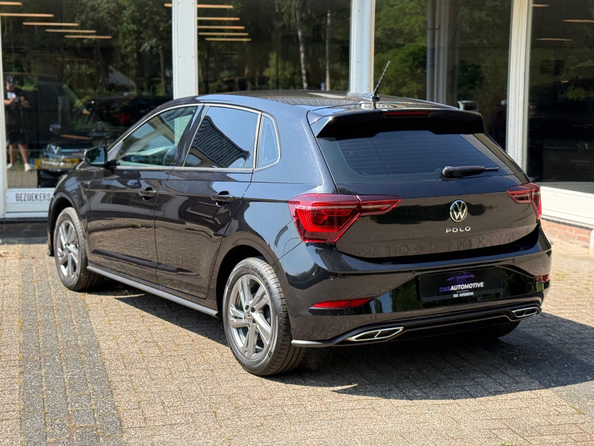 Foto 5 van Volkswagen POLO 1.0 TSI R-Line Edition