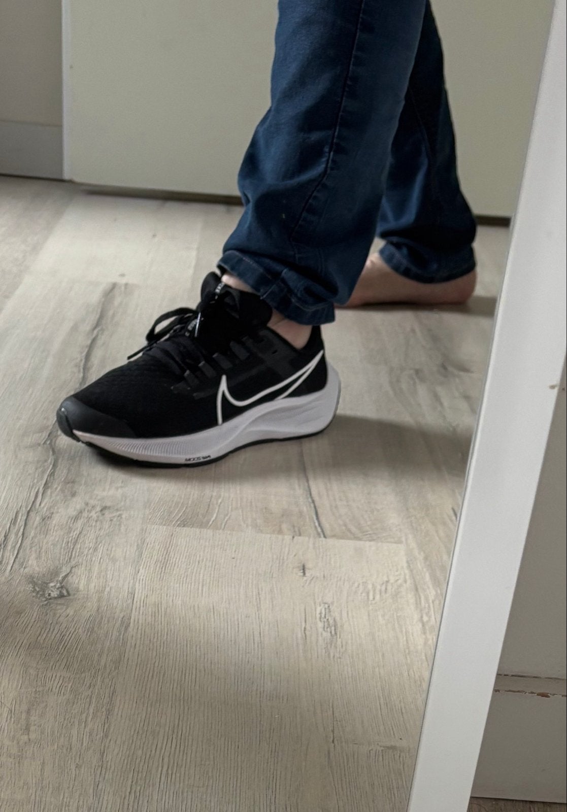 Nike Air Zoom Pegasus 38 - Zwart/Wit - Maat 38.5, Ophalen of Verzenden, Zo goed als nieuw, Zwart, Sneakers of Gympen