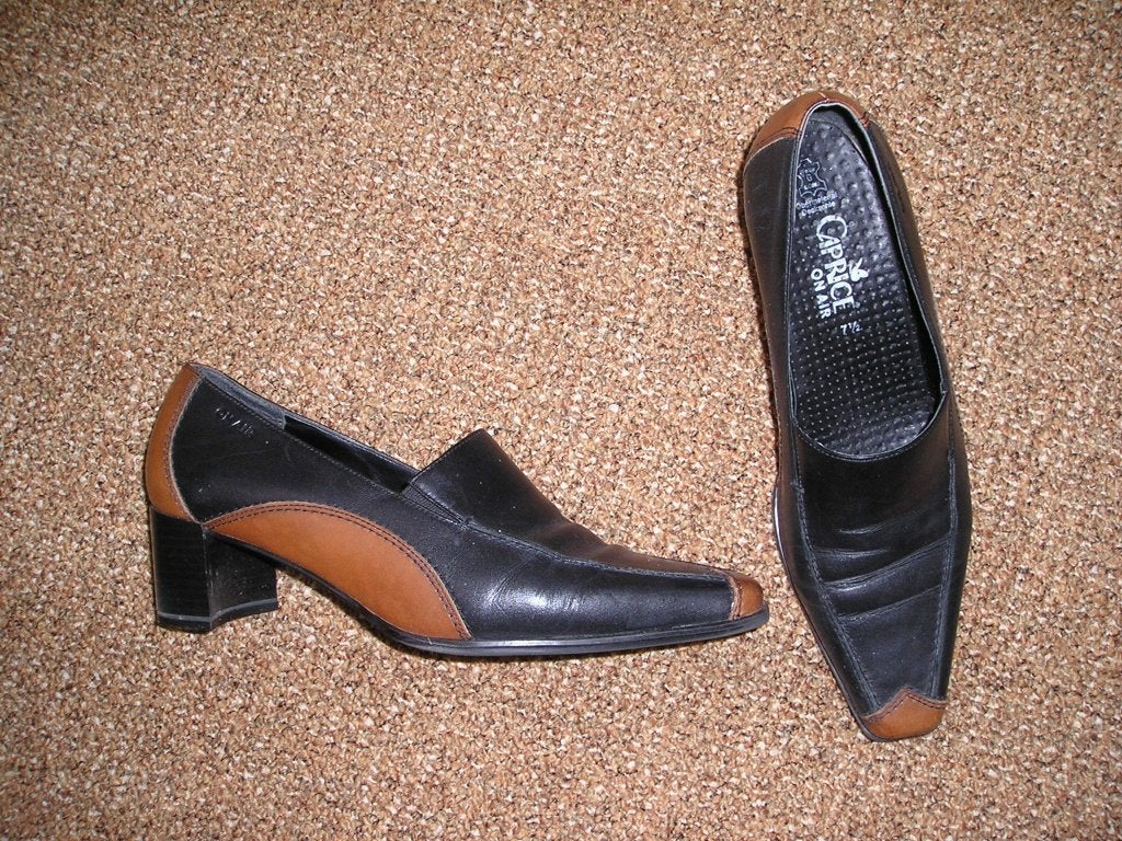 prachtige zwart/bruine schoenen / hakken Caprice maat 41,5, Kleding | Dames, Schoenen, Ophalen, Zwart, Zo goed als nieuw, Schoenen met hoge hakken