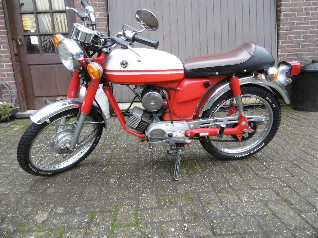 YAMAHA YB1, Fietsen en Brommers, Brommers | Oldtimers, Ophalen, Maximaal 45 km/u, Yamaha, 4 versnellingen