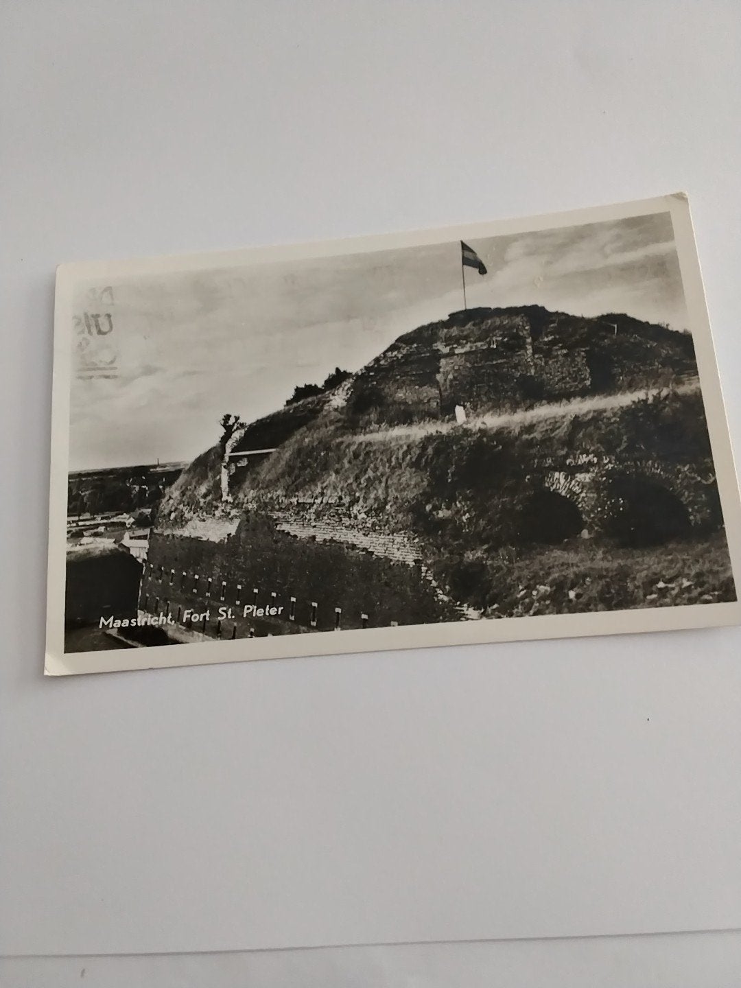 Oude Ansichtkaart Maastricht Fort St. Pieter Gelopen, Ophalen of Verzenden, 1960 tot 1980, Gelopen, Limburg