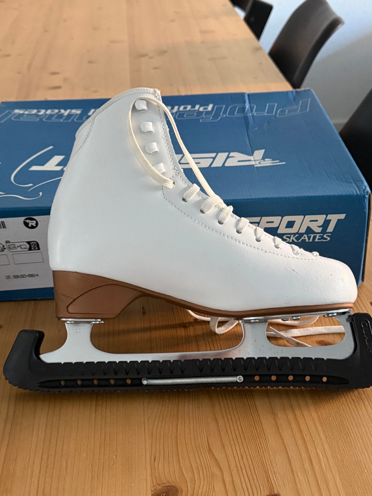 Risport Antares blade schaatsen white maat 39, Verzenden, Zo goed als nieuw, Kunstschaatsen, Overige merken
