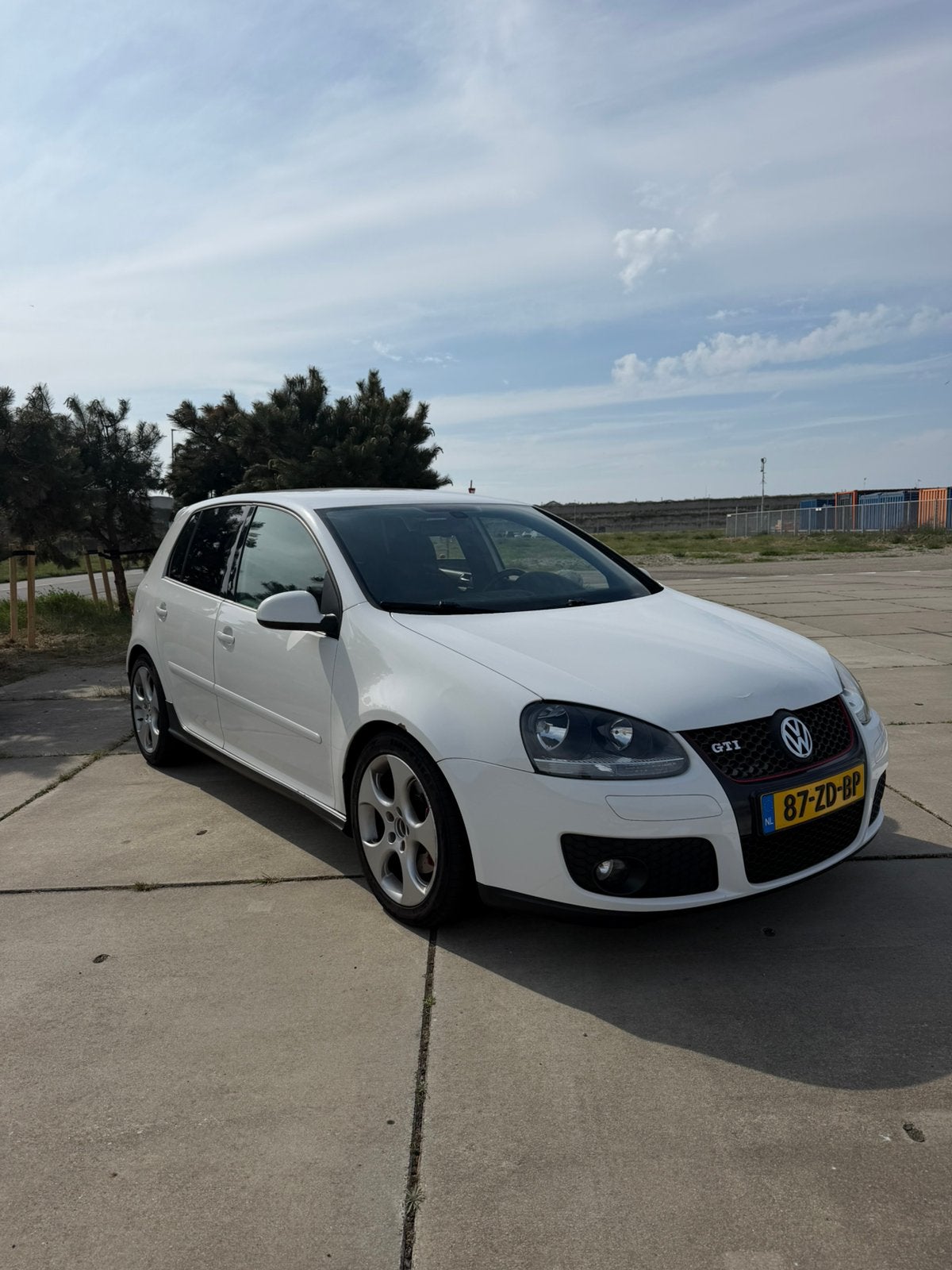 Golf 2.0 GTI 275+-pk NAP 5D, Stof, 4 cilinders, Wit, Origineel Nederlands