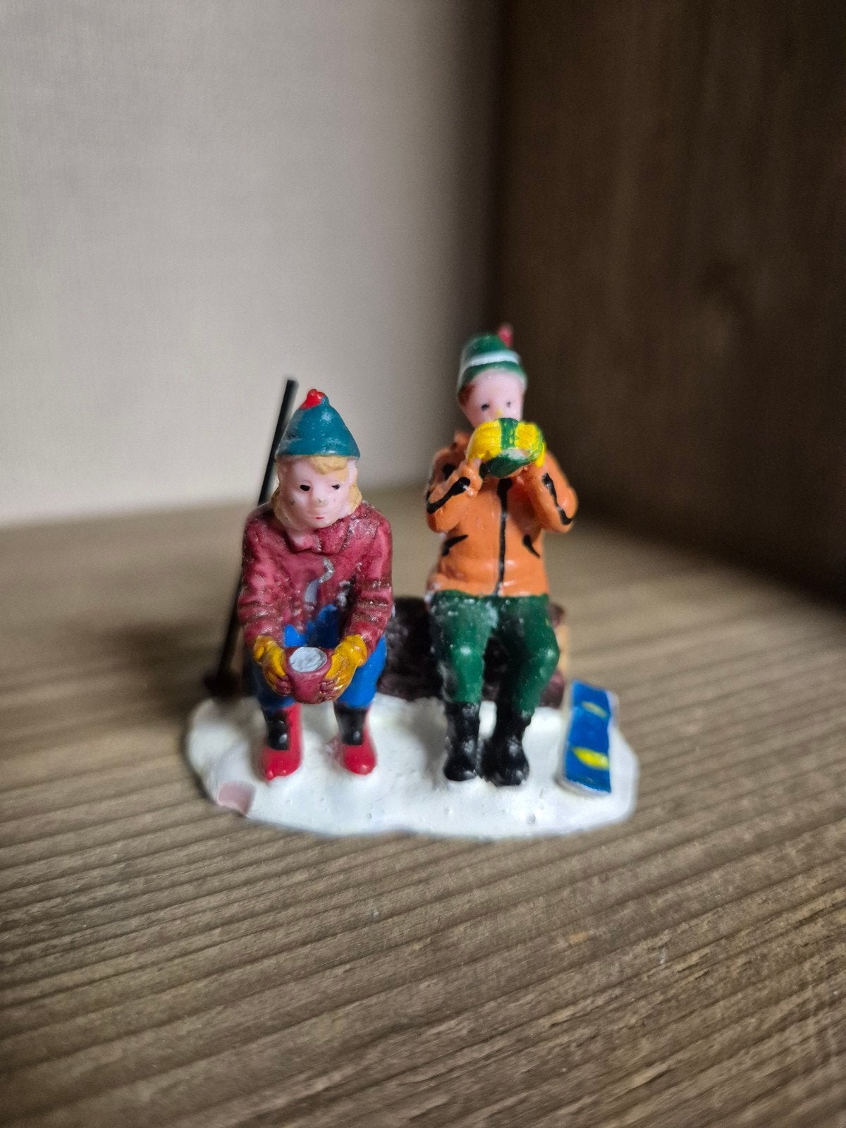 lemax figuur 5 kerstdorp kersthuisjes, Diversen, Ophalen of Verzenden, Zo goed als nieuw