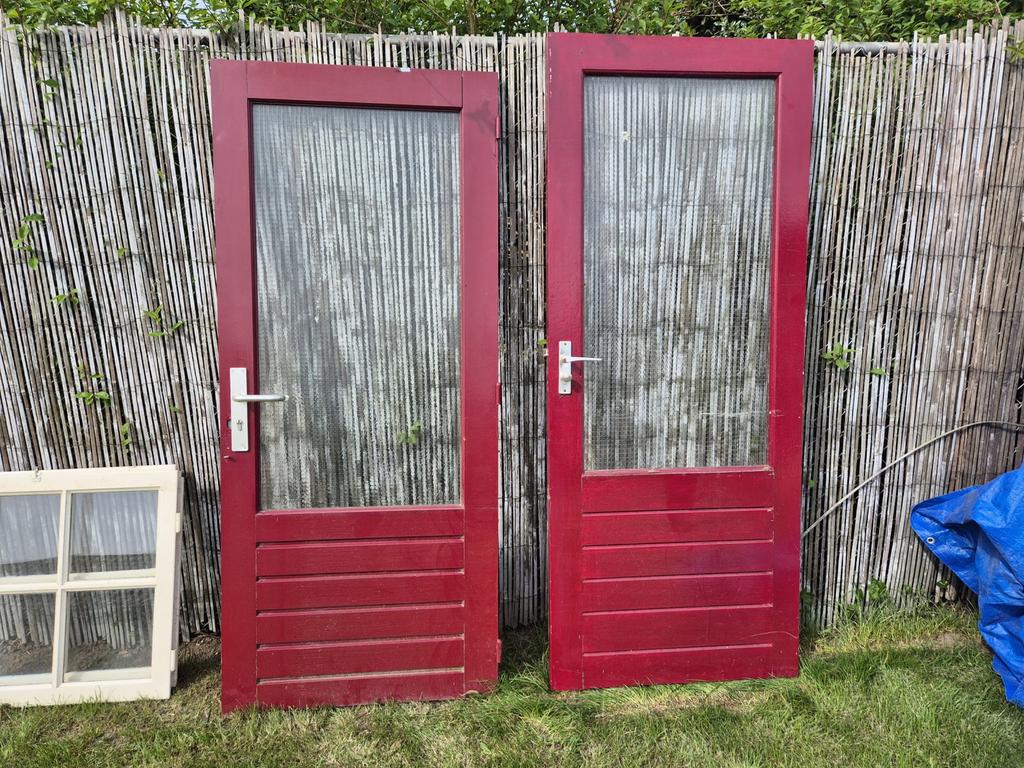 2 Buitendeuren met glas - Rood (zonder cilinder), Ophalen, Zo goed als nieuw, Minder dan 250 cm