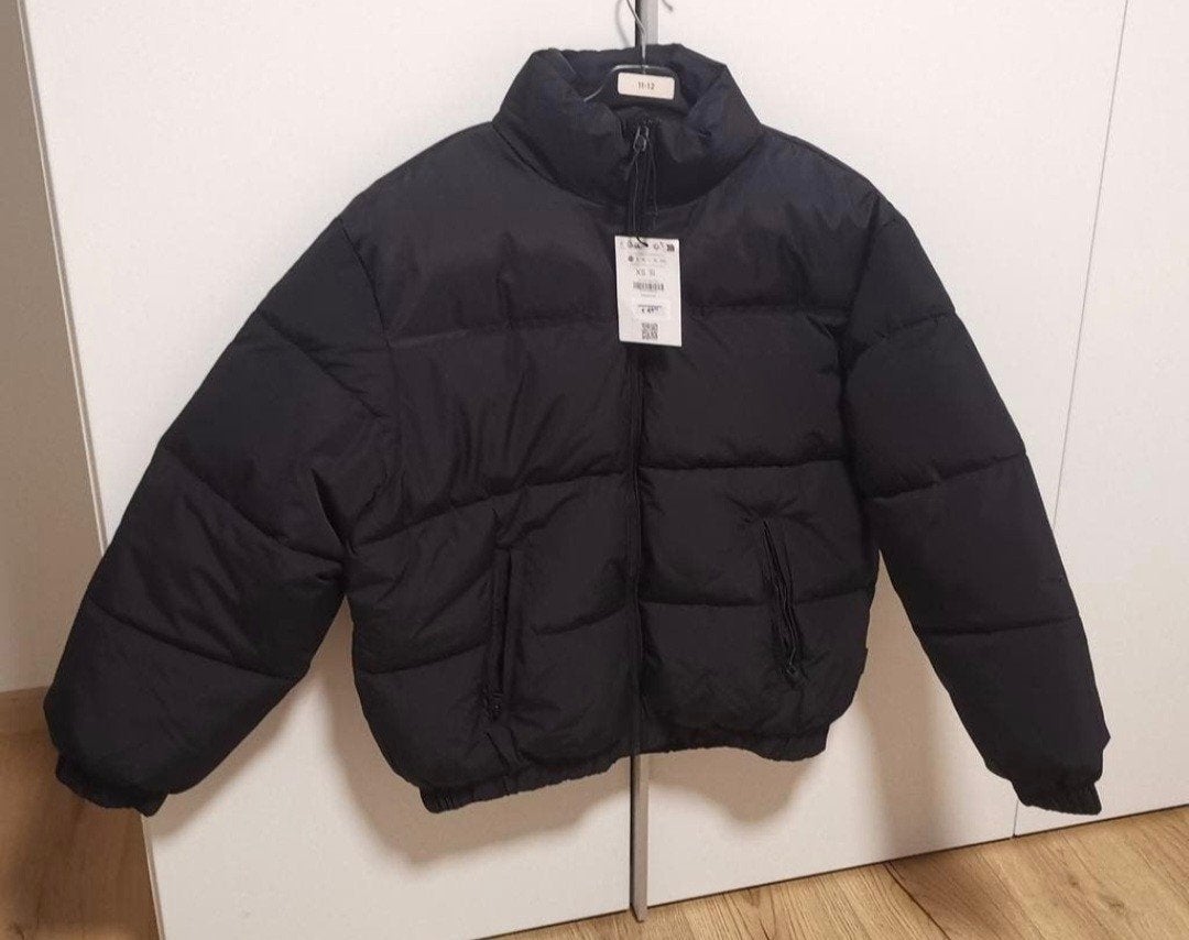 Nieuw Bershka meisjes winter jas Maat XS, Bershka, Ophalen, Maat 34 (XS) of kleiner, Zwart