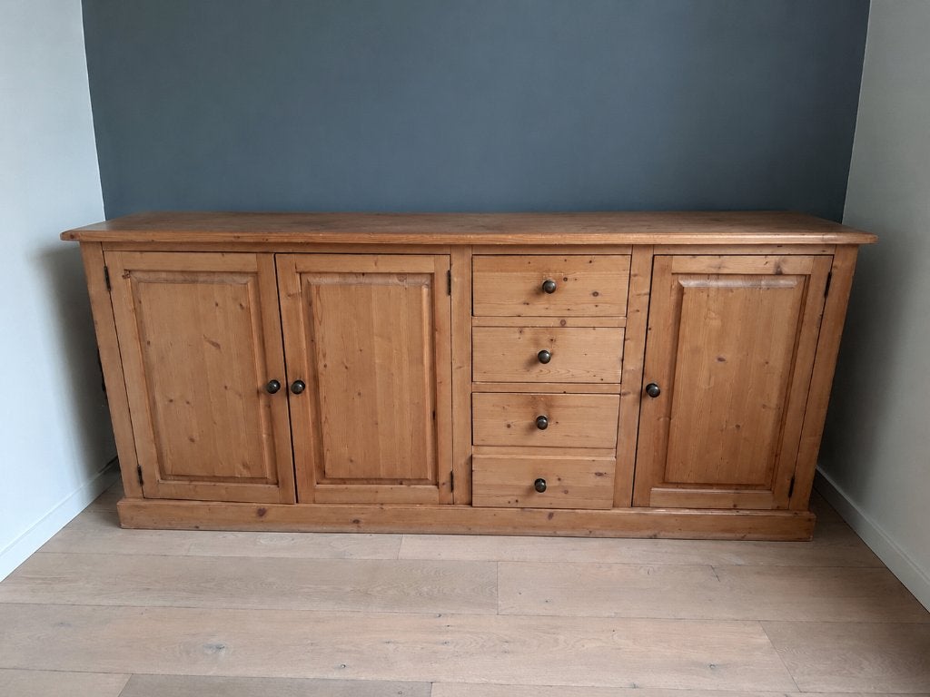 Dressoir van geloogd grenen, Gebruikt, Ophalen of Verzenden, Landelijk, 200 cm of meer