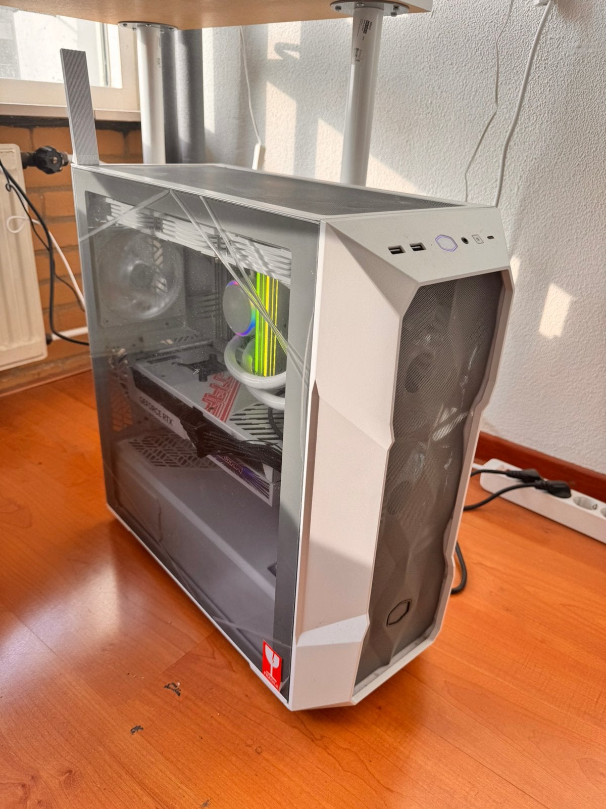 White Gaming PC i7-14700KF | RTX4070 Ti S | 32G RAM