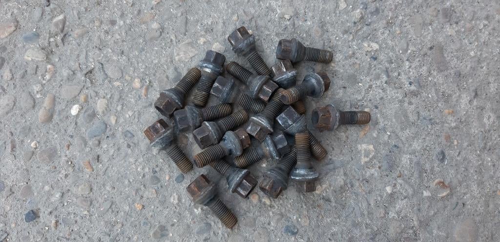 Set wielbouten BMW  E46 Compact, Auto diversen, Overige Auto diversen, Ophalen of Verzenden
