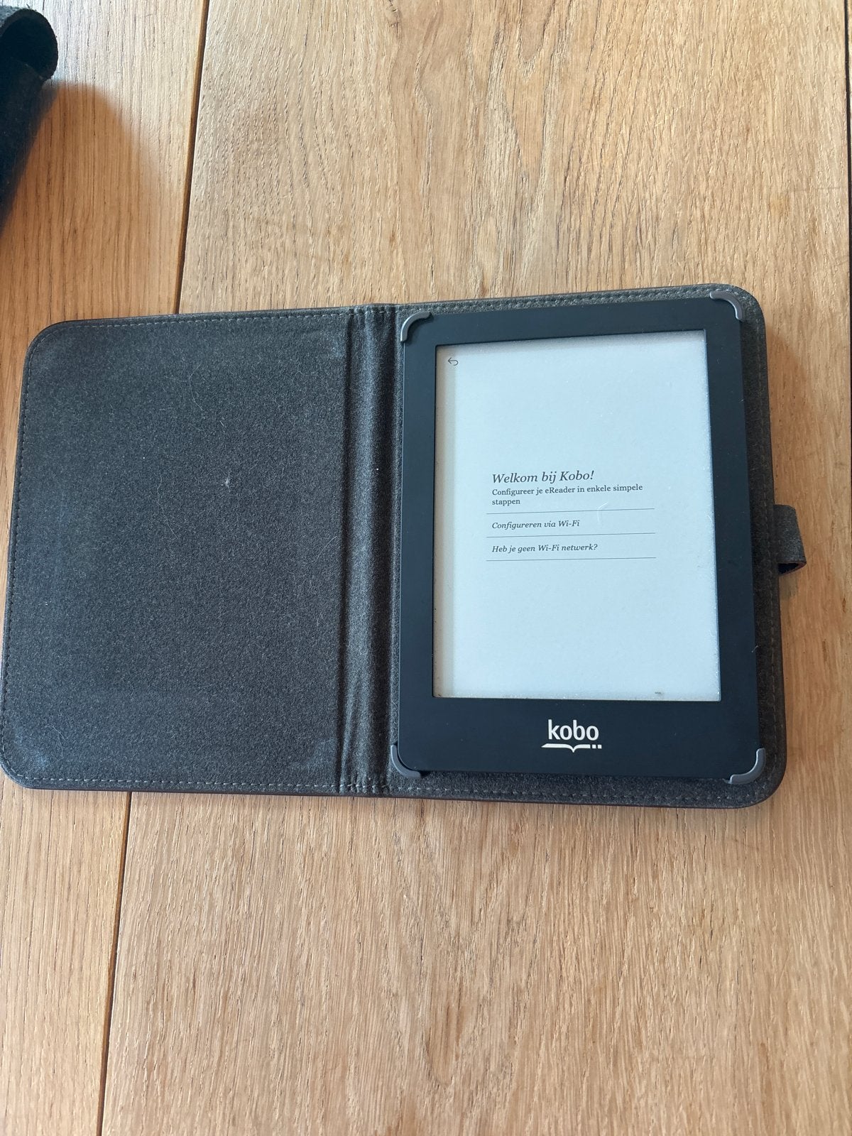 Kobo eReader - ouder model, weinig gebruikt, Computers en Software, Gebruikt, Ophalen of Verzenden, 4 GB of minder, Touchscreen