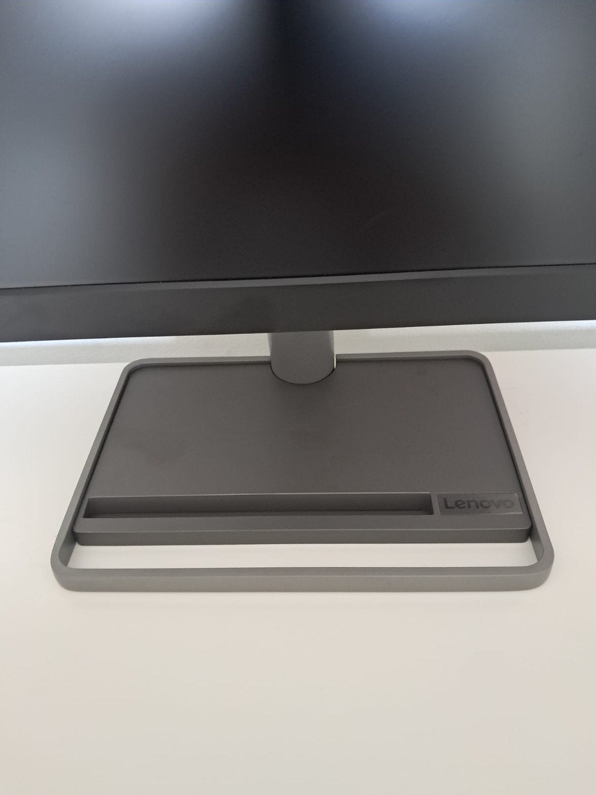 Lenovo L24i-30, HD, Ophalen of Verzenden, Zo goed als nieuw, 60 Hz of minder