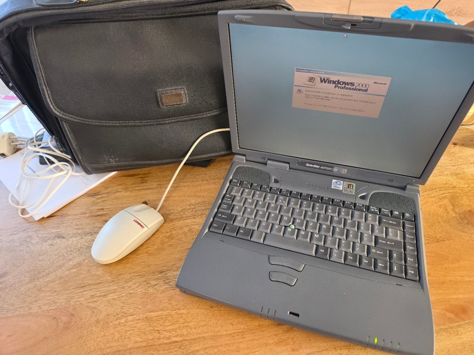 Toshiba satellite 4090xcdt retro laptop (zie fotos), Ophalen of Verzenden