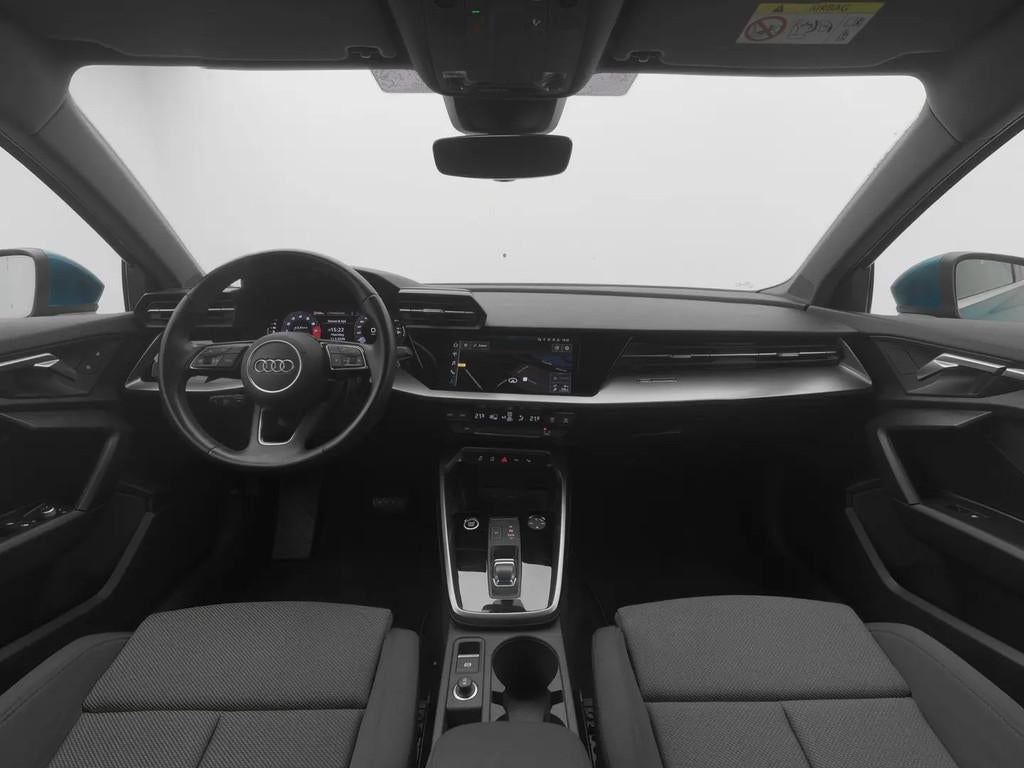 Audi A3 Sportback € 21.400,00, Automaat, Stof, 1295 kg, 4 cilinders