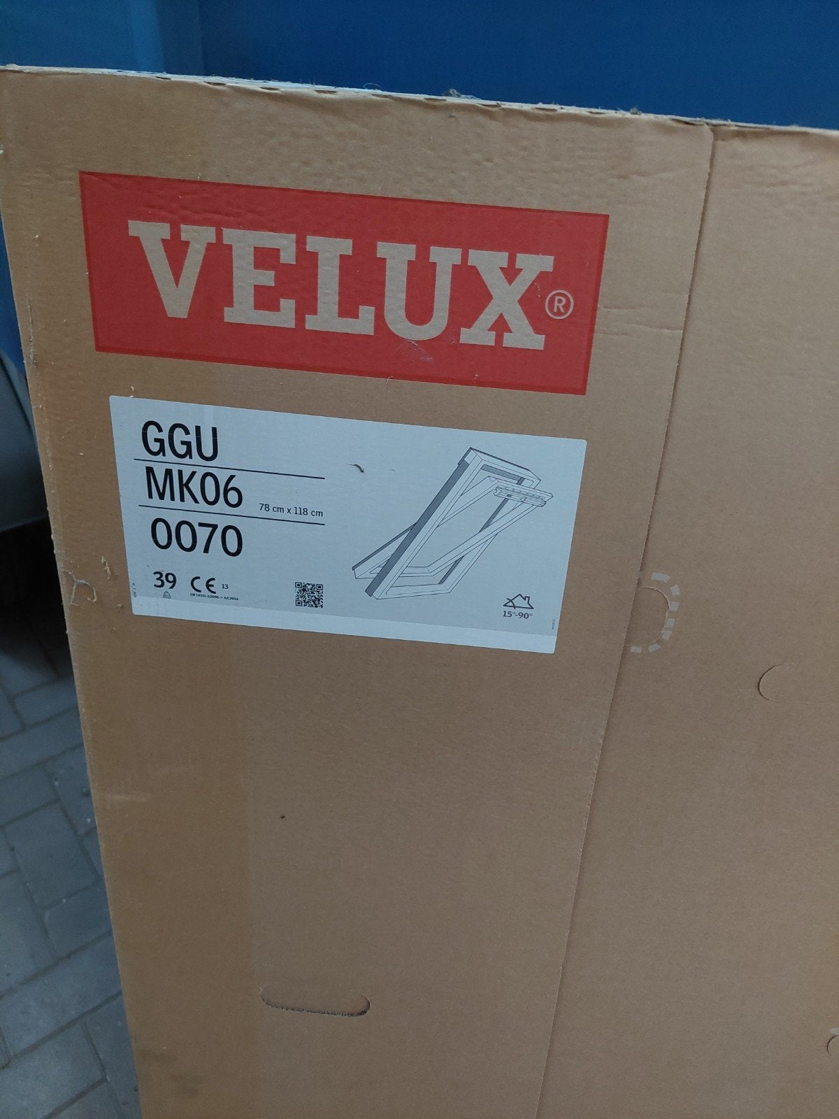 Nieuw VELUX kunststof dakraam GGU mk06 78x118 met gootstuk, Ophalen, Minder dan 80 cm, Nieuw, Dakraam