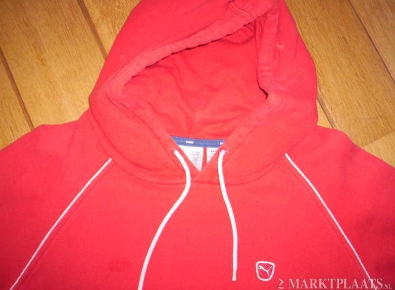 PUMA sweater rood hooded maat M, Kleding | Dames, Maat 38/40 (M), Puma, Ophalen of Verzenden, Zo goed als nieuw