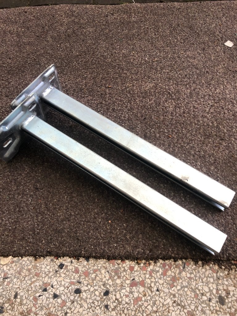 Muurbeugels staal verzinkt L=400 mm, Ophalen, Zo goed als nieuw, 250 mm of meer, Overige typen
