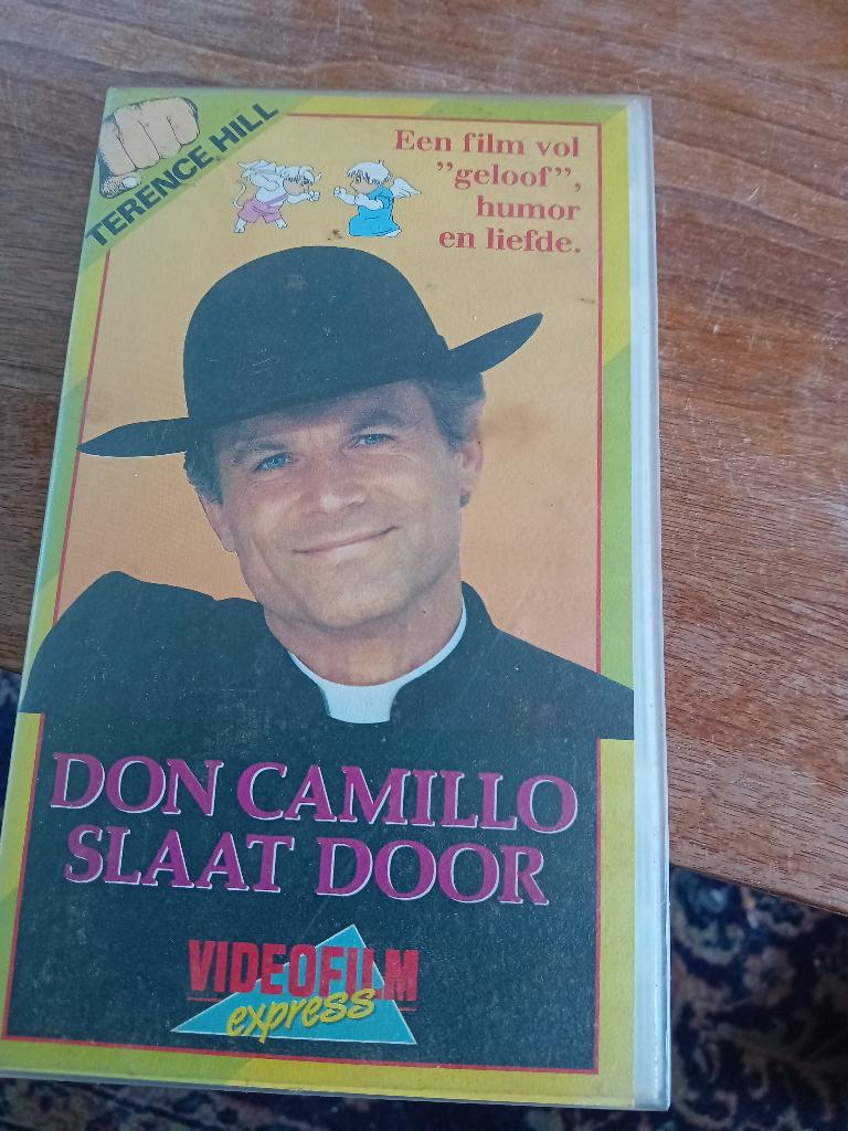Videoband film Don camillo slaat door, Alle leeftijden, Ophalen, Gebruikt, Overige genres