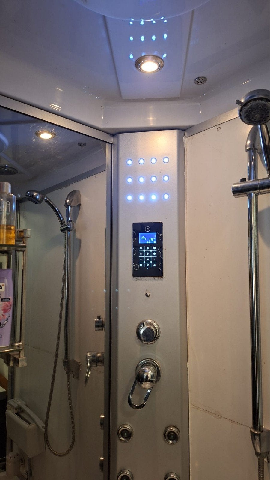 Luxe Douchecabine met Bubbelbad, Verlichting en Radio, Ophalen, Gebruikt, Glas, Douche