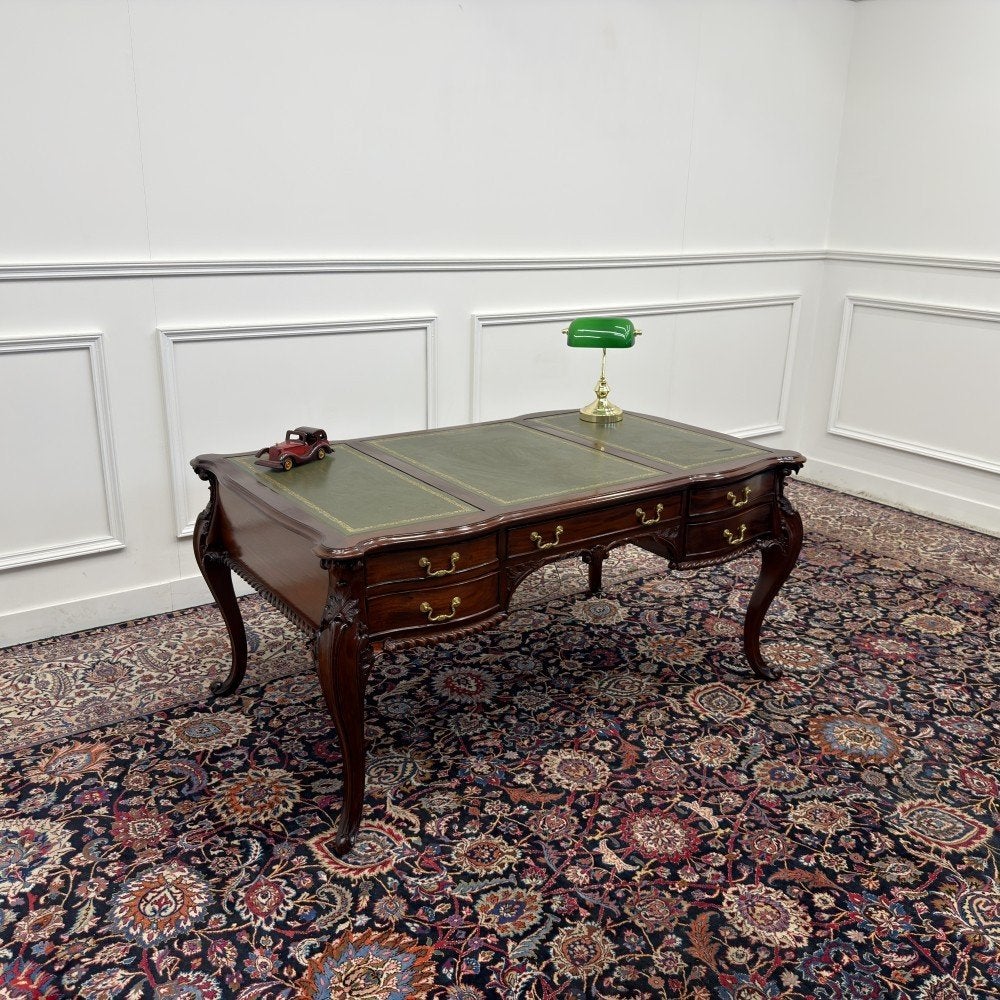 Klassiek Engels Chesterfield Schrijftafel Bureau, Antiek en Kunst, Ophalen