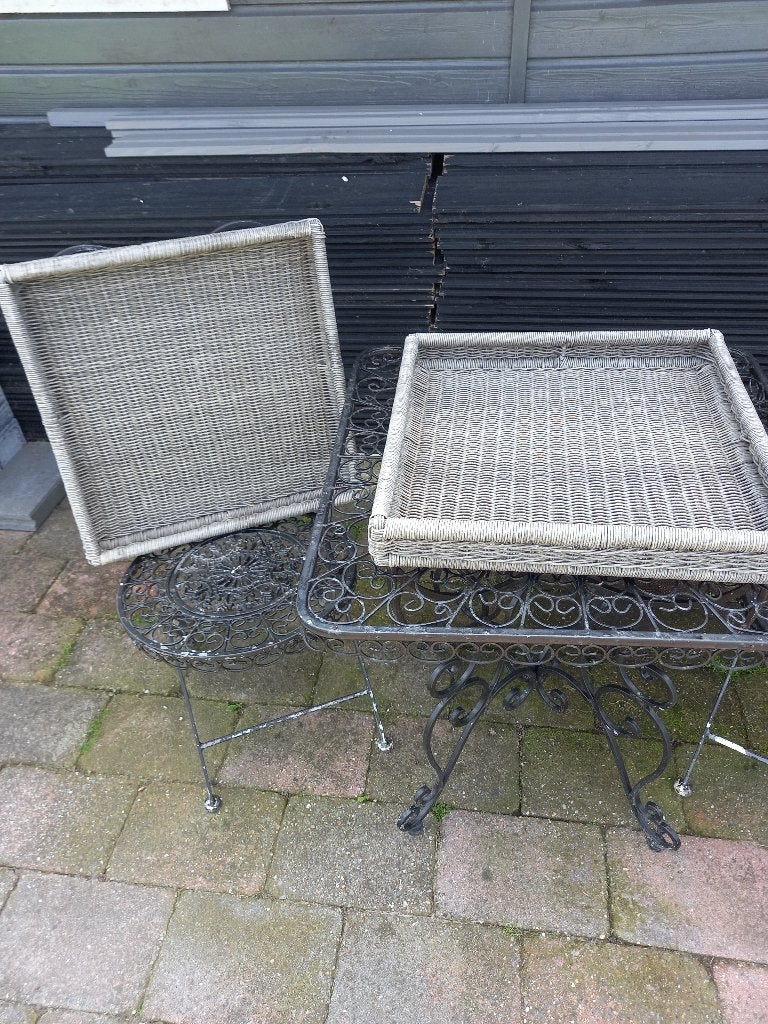 2 wicker dienbladen, Ophalen of Verzenden, Gebruikt