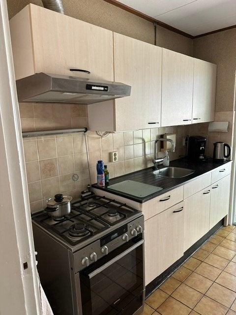 keukenblok 3 onder en 4 bovenkasten, Huis en Inrichting, Keuken | Keukenelementen, Ophalen, Gebruikt, Bruin, 150 tot 200 cm