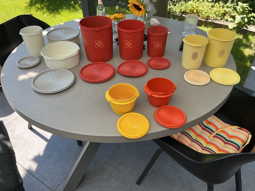 Tupperware bakjes, Gebruikt, Overige kleuren, Bewaardoos, Ophalen of Verzenden