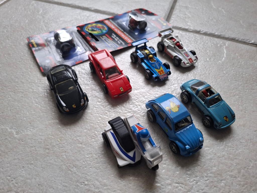 Darda auto's en meters baan, Ophalen of Verzenden