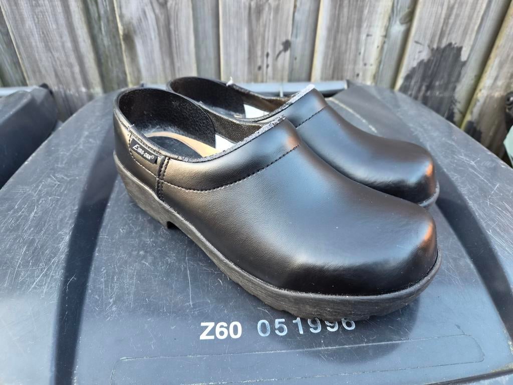 Euro-dan Oscar maat 42 veiligheidsklompen S3, Kleding | Heren, Schoenen, Euro-dan, Zwart, Ophalen of Verzenden, Werkschoenen